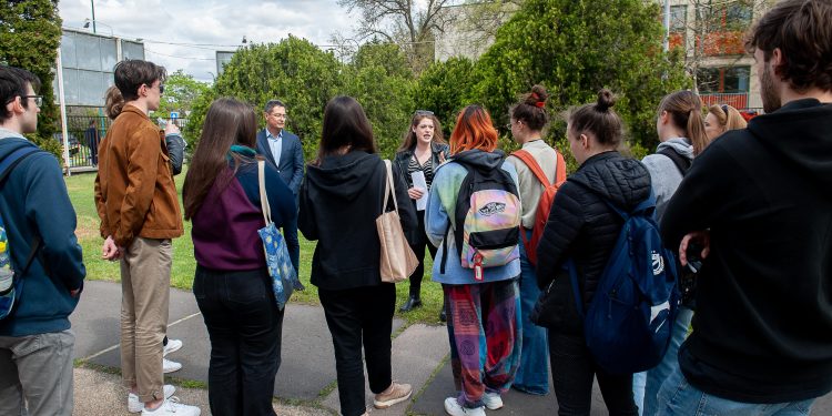 Rendhagyó történelemórán emlékeztek a holokauszt áldozataira