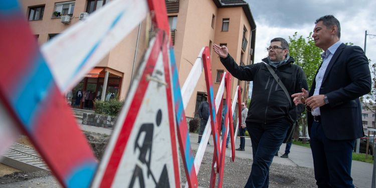 Megújuló útszakasz Vida Attila körzetében