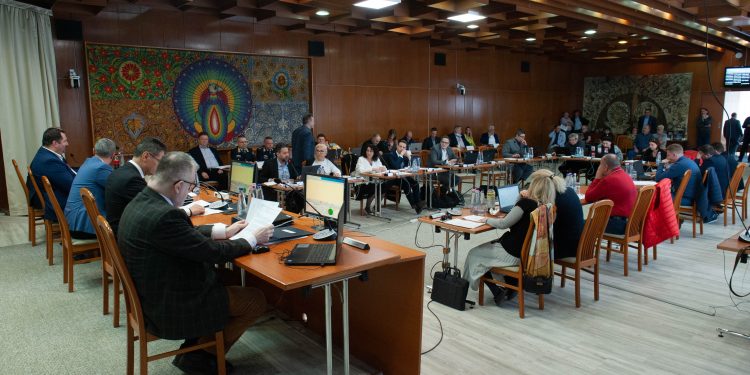 Járdatakarító gépet vásárol Zugló