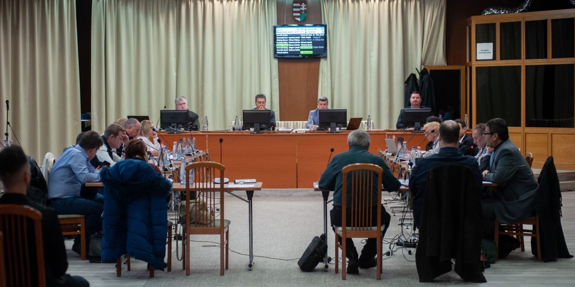 2023-11-30-Testuleti_BRP2875-1140×570 Felhőkarcoló helyett zöld fejlesztést szeretne az önkormányzat Rákosrendezőn