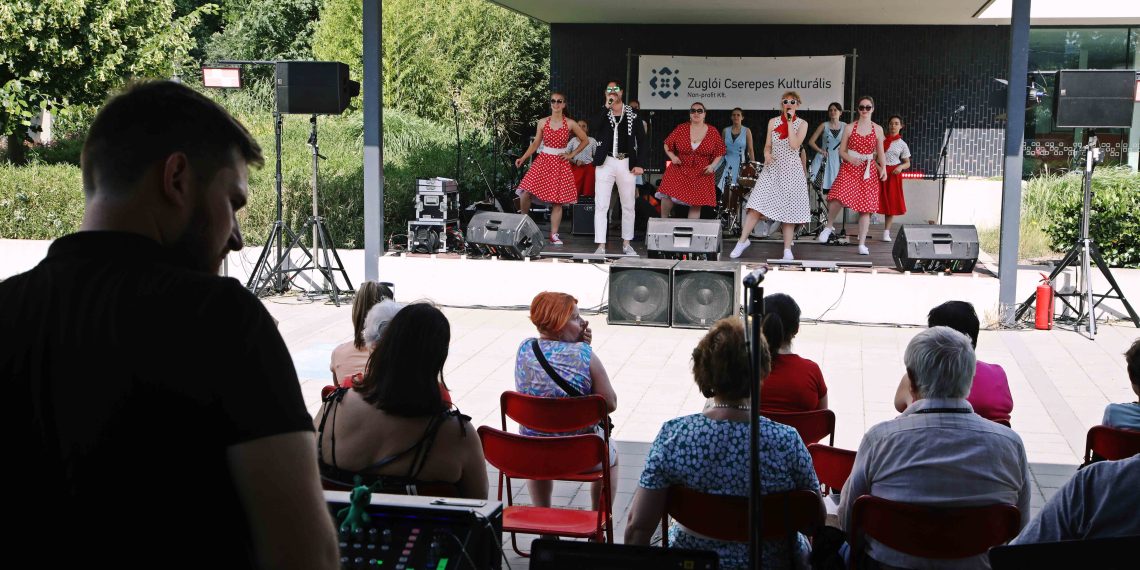 20250607_Zuglow-rider_BM-6-1140×570 Rockabillyre ropták a Csertő parkban