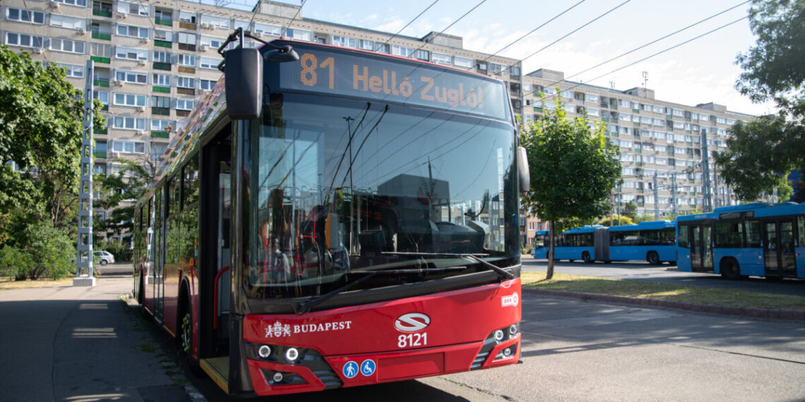 509438229_1125085126315788_5581344085945642422_n-1140×570 Indul az új trolijárat